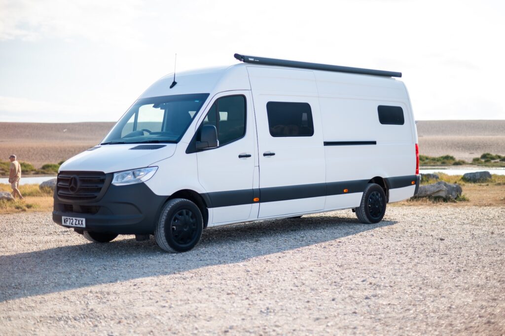 M2M White Sprinter 2