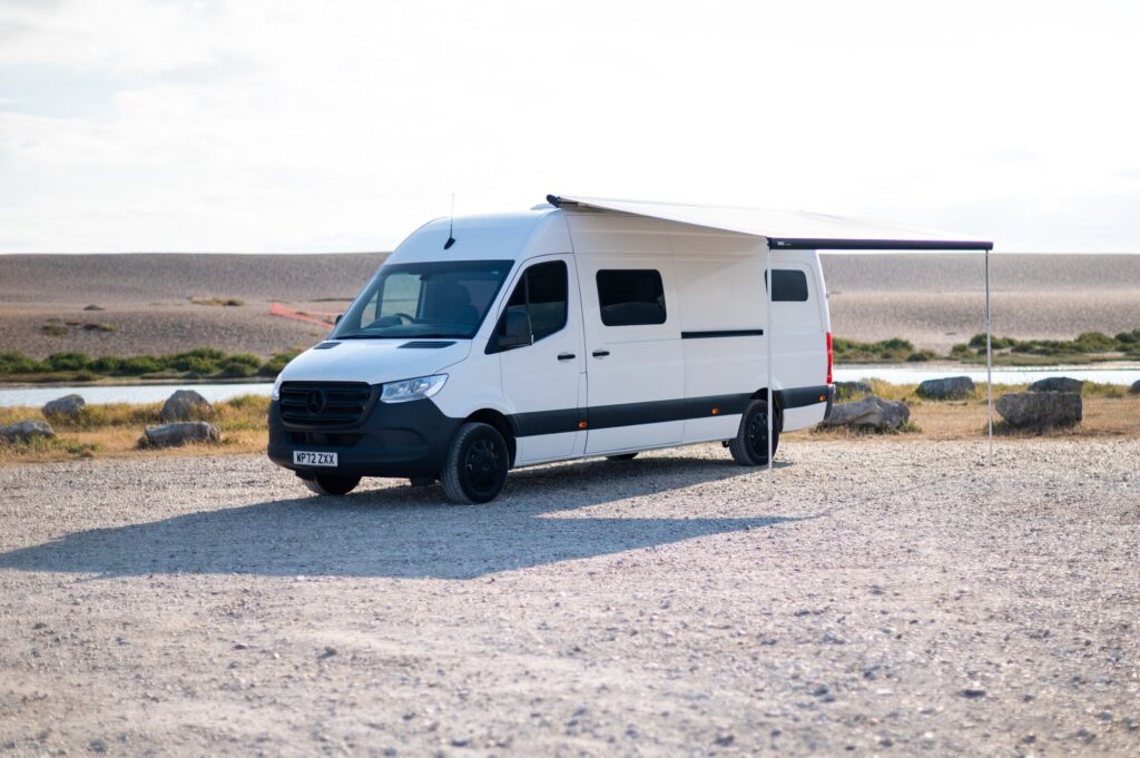 M2M White Sprinter 9