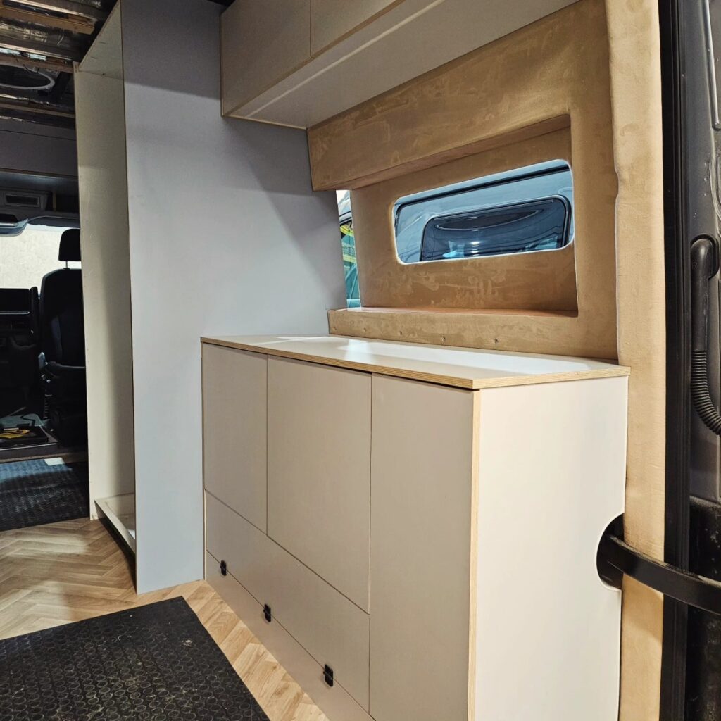 Man TGE 4x4 conversion 3