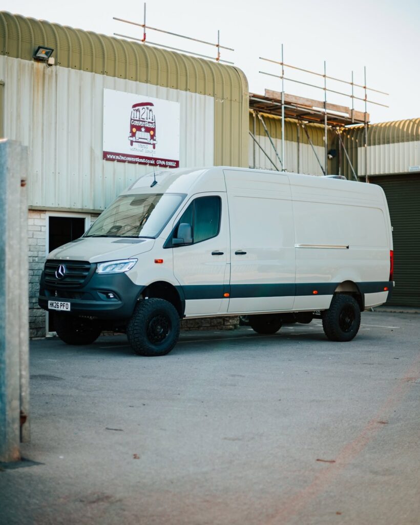 4x4 Sprinter Custom Lift Kit 1